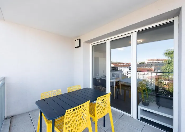 Bluemary - Spacieux T3 Garage Balcon