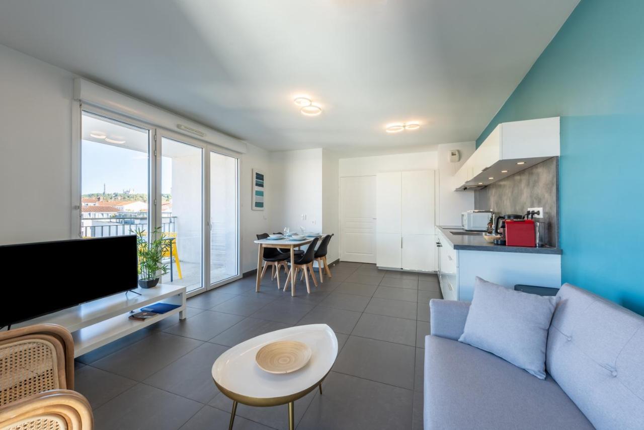 Bluemary - Spacieux T3 Garage Balcon Appartement Lyon